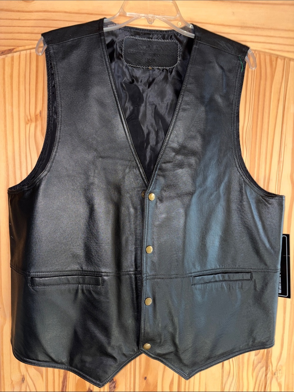 Roman men’s Leather Snap-Front Black Vest xl
